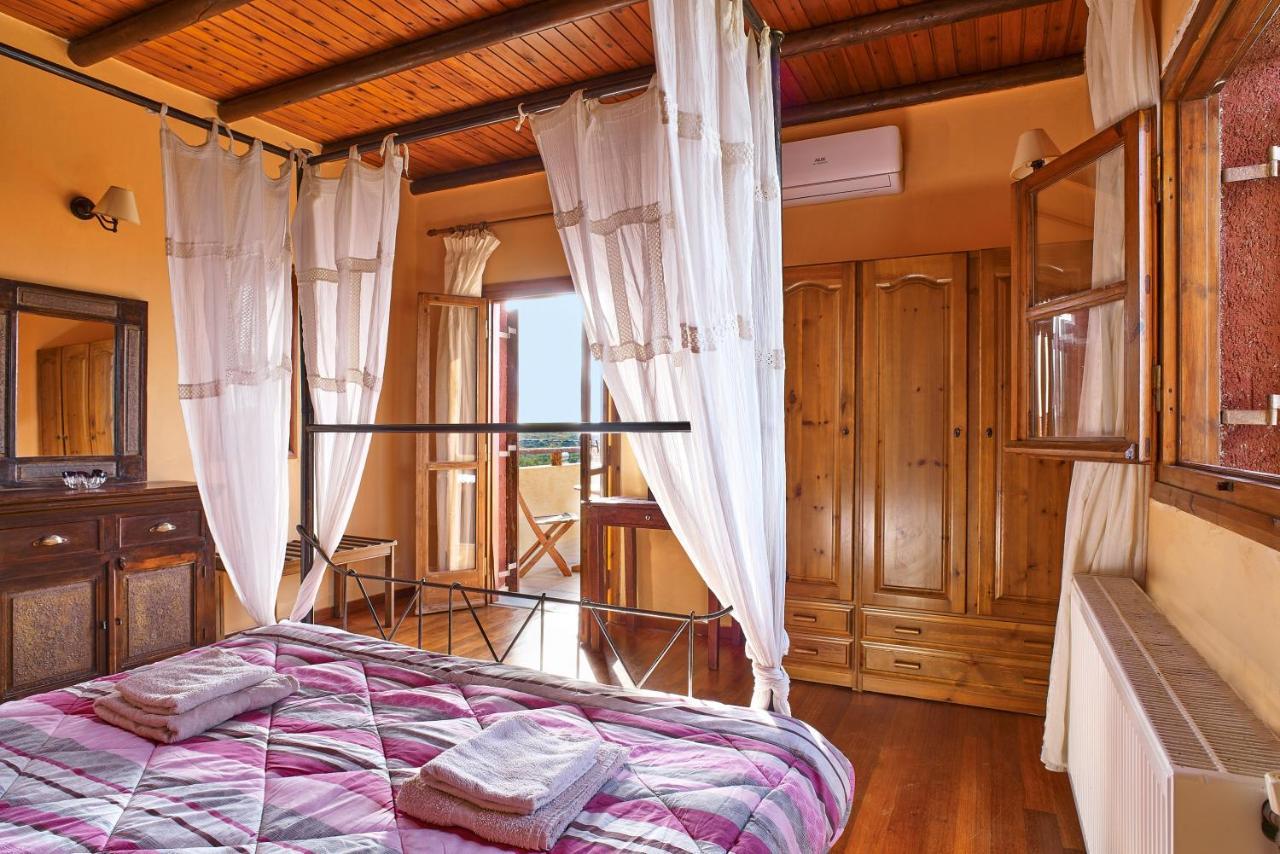 Villa Evenos Of 3 Bedrooms - Irida Country House Of 2 Bedrooms With Private Pools Elafonísi Eksteriør bilde